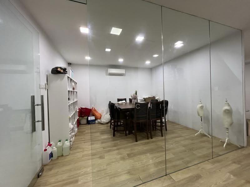 Shop / Office untuk Disewa di Taman Maluri (Cheras) - Simon Chin - Interior - PropertyGuru.com.my
