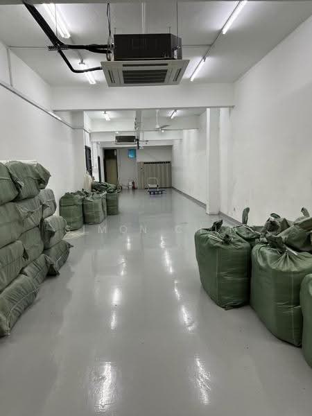 Shop / Office untuk Disewa di Taman Maluri (Cheras) - Simon Chin - Interior - PropertyGuru.com.my