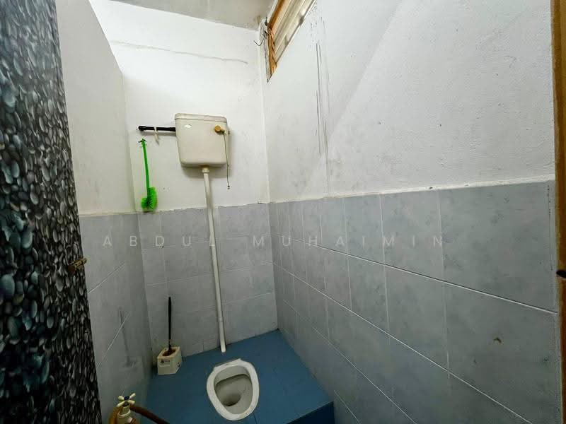 Rumah Teres 1-Tingkat untuk Dijual di Bedong (Kedah) - Abdul Muhaimin - Bathroom - PropertyGuru.com.my
