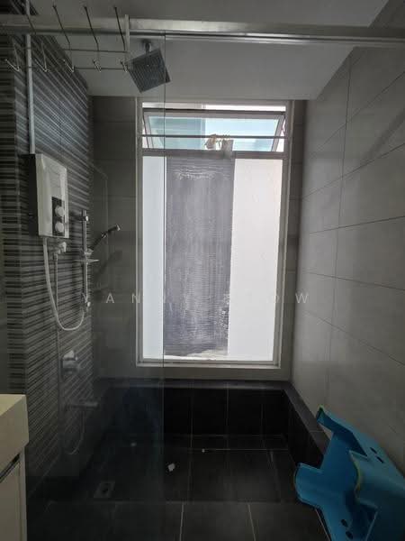 Kediaman Servis untuk Dijual di Zen Suites @ Zetapark - Yanny Siow - Bathroom - PropertyGuru.com.my