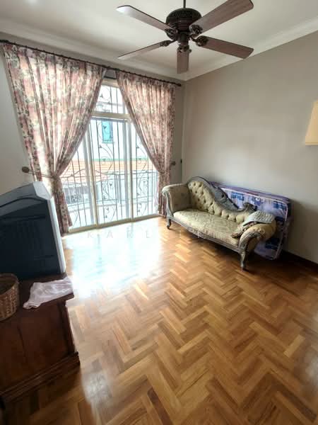 Rumah Berkembar untuk Dijual di Taman Impian Emas (Skudai) - Karl Lim - Living Room - PropertyGuru.com.my