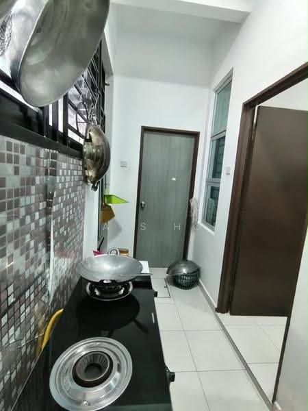 2-storey Terraced House for Sale in Taman Pulai Mutiara (Iskandar Puteri (Nusajaya)) - Mars Hoe - Kitchen - PropertyGuru.com.my