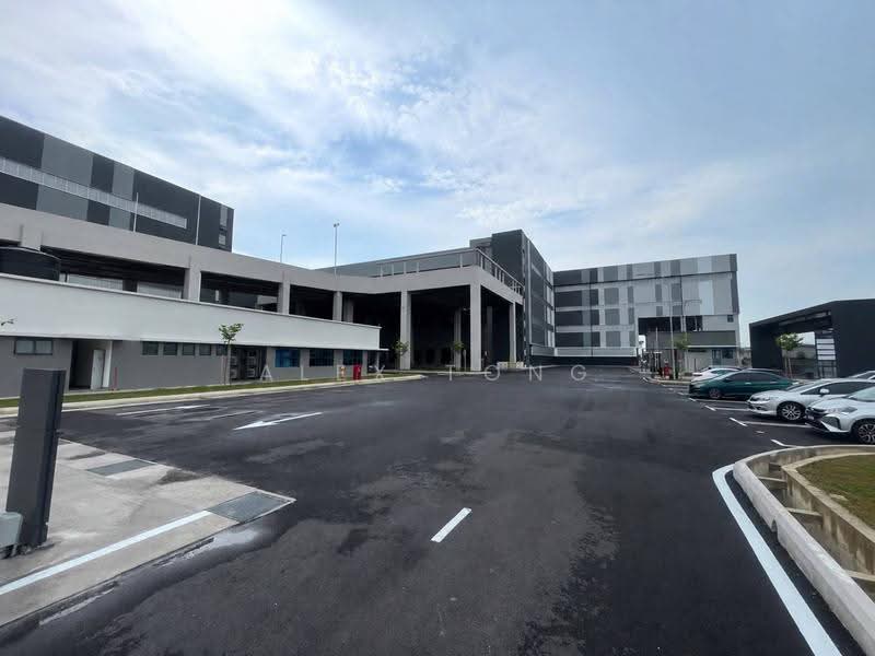 Gudang untuk Disewa di Bandar Bukit Raja (Bukit Raja) - Alex Tong - PropertyGuru.com.my
