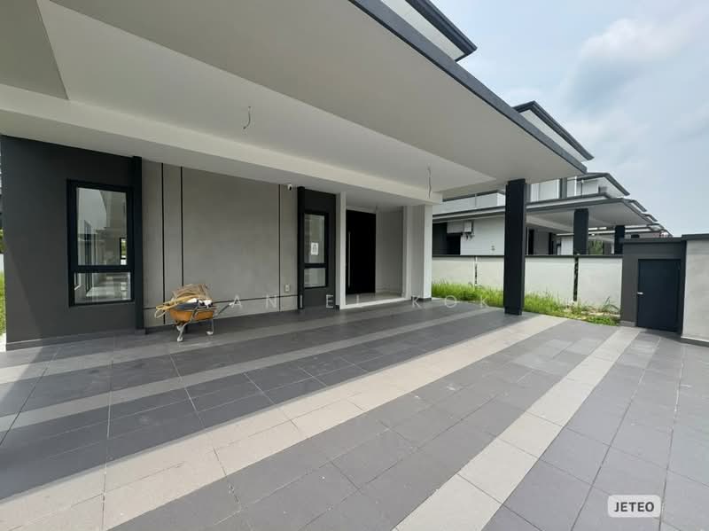 Semi-Detached House for Sale in Bandar Tropicana Aman (Telok Panglima Garang) - Daniel Kok - Exterior - PropertyGuru.com.my