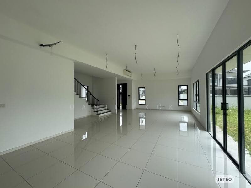 Semi-Detached House for Sale in Bandar Tropicana Aman (Telok Panglima Garang) - Daniel Kok - Living Room - PropertyGuru.com.my