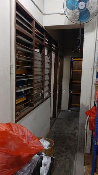 Shop / Office untuk Dijual di Chow Kit (KL City Centre) - Nicholas Lee - Corridor - PropertyGuru.com.my