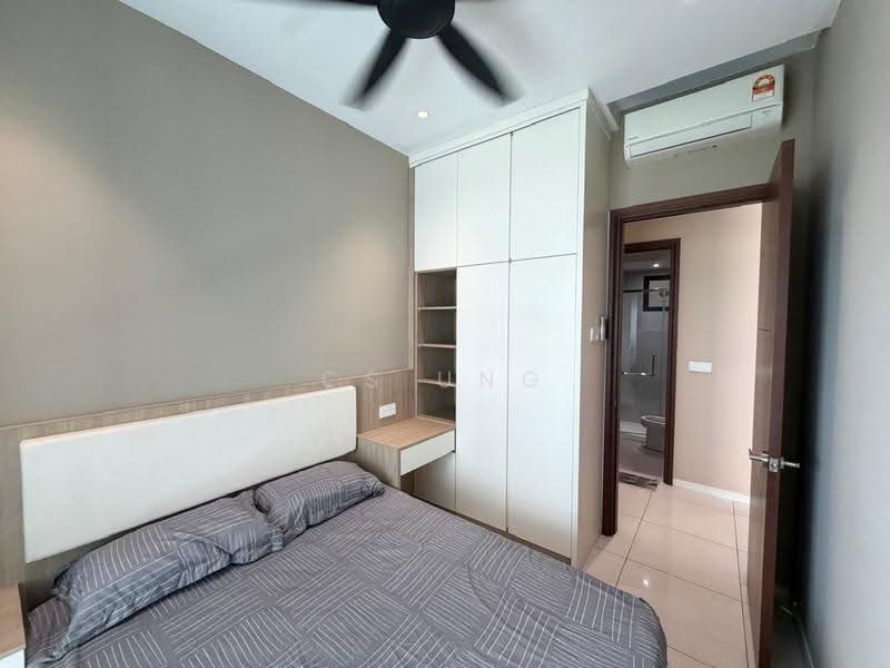Condominium for Rent at Queens Residences Q1 @ Queens Waterfront - CS Ung - Bedroom - PropertyGuru.com.my