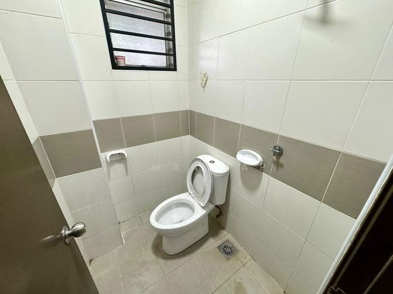 Rumah Teres 2-Tingkat untuk Dijual di Kota Emerald (Rawang) - Roman Yap - Bathroom - PropertyGuru.com.my