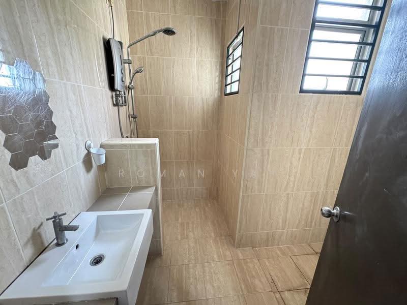 Rumah Teres 2-Tingkat untuk Dijual di Kota Emerald (Rawang) - Roman Yap - PropertyGuru.com.my