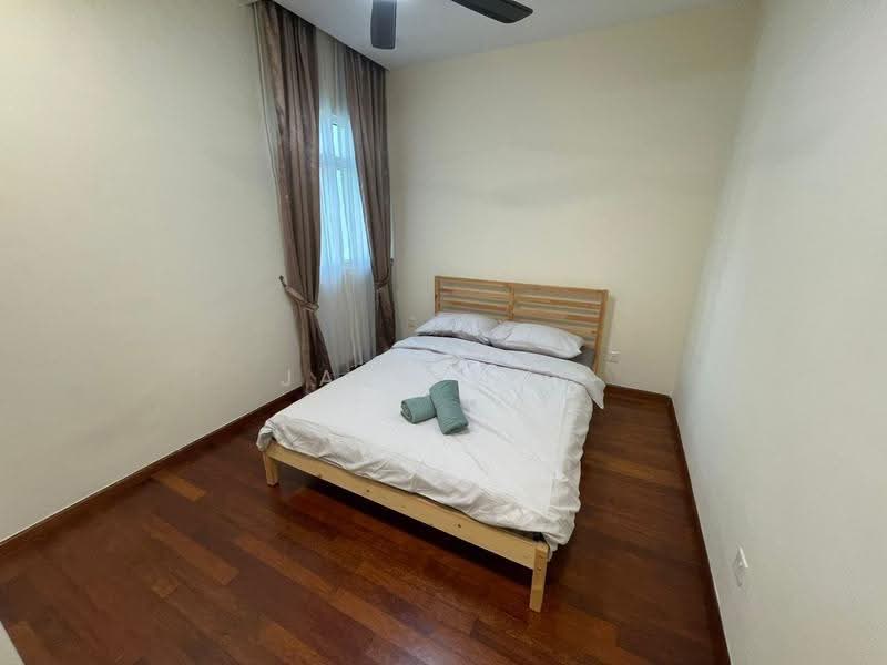 Kediaman Servis untuk Disewa di Medini Signature - Jasz Ong - Bedroom - PropertyGuru.com.my