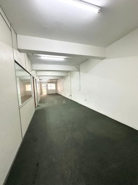 Shop / Office for Rent in Taman Rinting (Masai) - Cora Loh - Interior - PropertyGuru.com.my