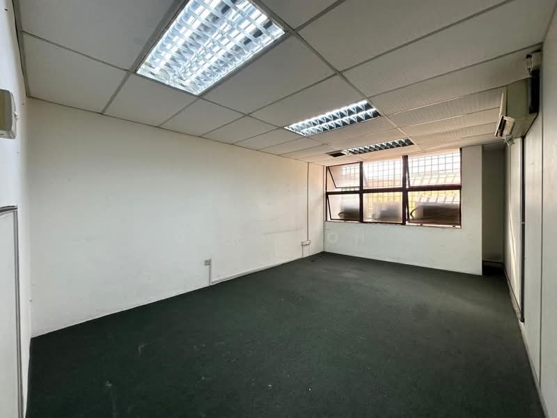 Shop / Office for Rent in Taman Rinting (Masai) - Cora Loh - Interior - PropertyGuru.com.my
