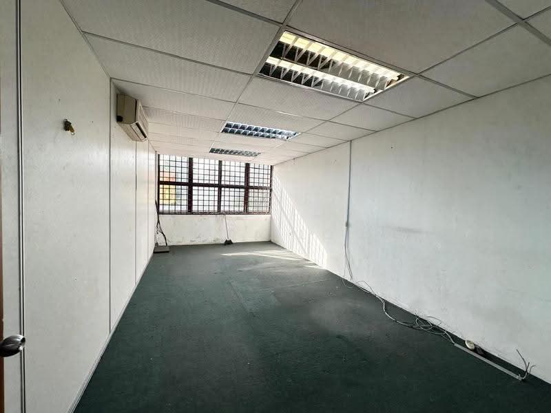 Shop / Office for Rent in Taman Rinting (Masai) - Cora Loh - PropertyGuru.com.my