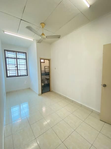 2-storey Terraced House for Sale in Taman Bestari Indah (Ulu Tiram) - Zack Chow - Interior - PropertyGuru.com.my
