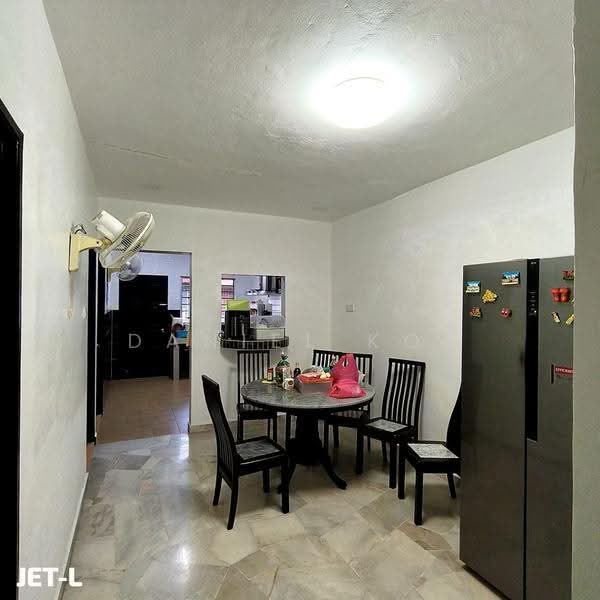 Rumah Teres 1-Tingkat untuk Dijual di Taman Sentosa (Klang) - Daniel Kok - Kitchen - PropertyGuru.com.my