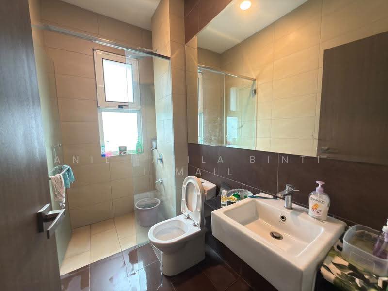 Bungalow House for Sale in Denai Alam (Shah Alam) - Anil Fazila Binti Ismail - PropertyGuru.com.my