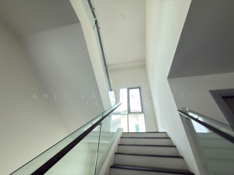 Bungalow House for Sale in Denai Alam (Shah Alam) - Anil Fazila Binti Ismail - PropertyGuru.com.my