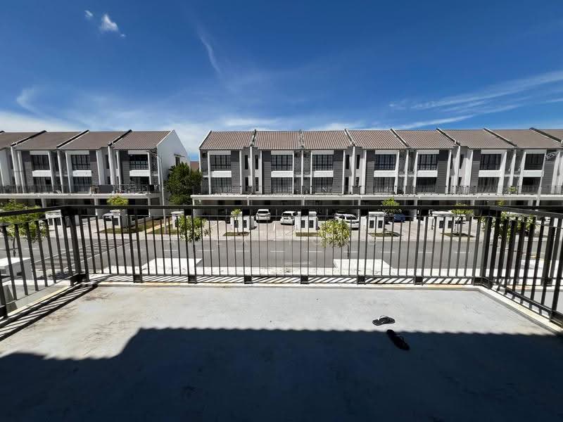 3-storey Terraced House for Rent in Sepang (Selangor) - Alex Tong - PropertyGuru.com.my