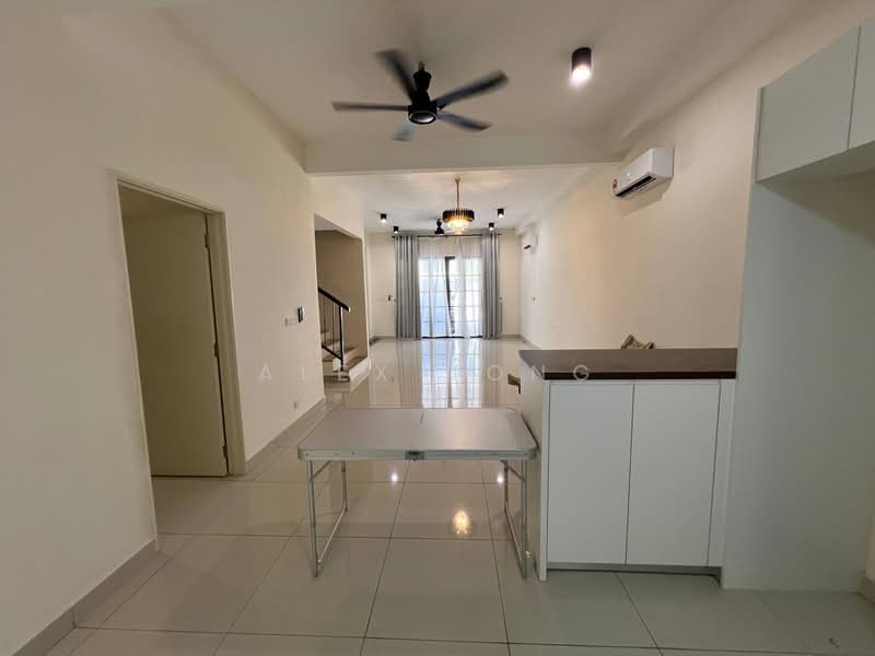 3-storey Terraced House for Rent in Sepang (Selangor) - Alex Tong - PropertyGuru.com.my