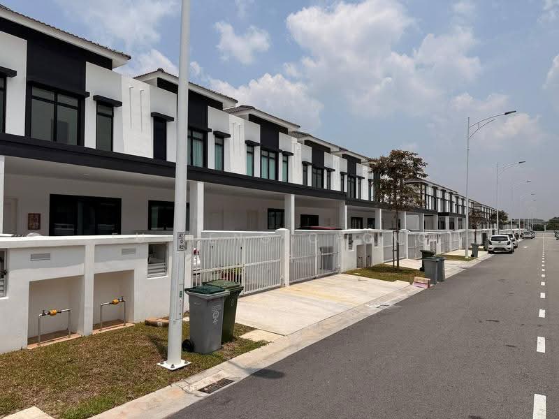 2-storey Terraced House for Sale in Kota Masai (Pasir Gudang) - Fu Heng Chong - Exterior - PropertyGuru.com.my