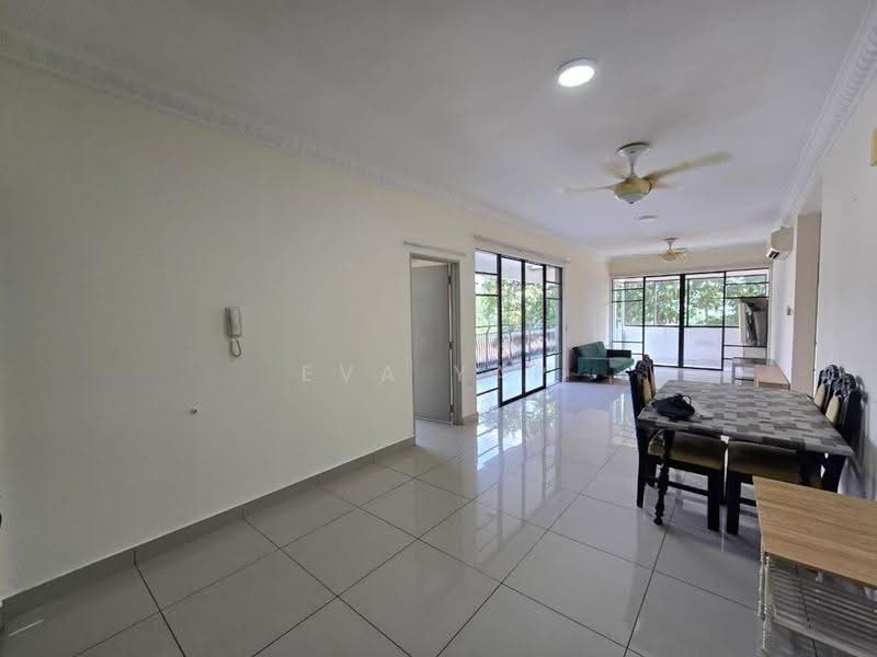 Kondominium untuk Dijual di One Damansara - Eva Yap - Living Room - PropertyGuru.com.my