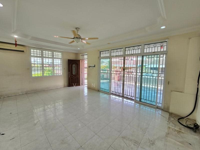 Rumah Teres 2-Tingkat untuk Dijual di Silibin (Ipoh) - Ivan Tai - PropertyGuru.com.my