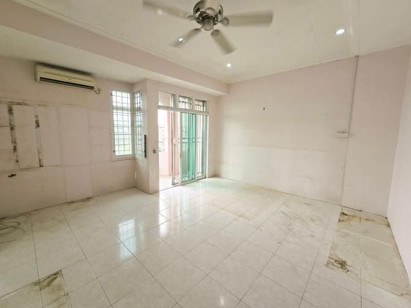Rumah Teres 2-Tingkat untuk Dijual di Silibin (Ipoh) - Ivan Tai - PropertyGuru.com.my