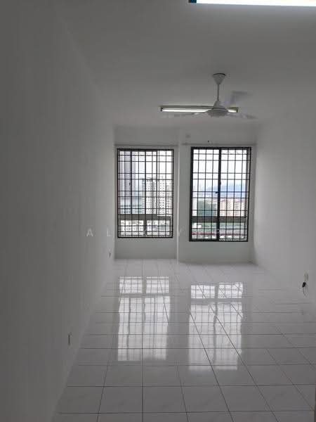 Pangsapuri untuk Dijual di Vista Impiana - Alex Yap - Living Room - PropertyGuru.com.my