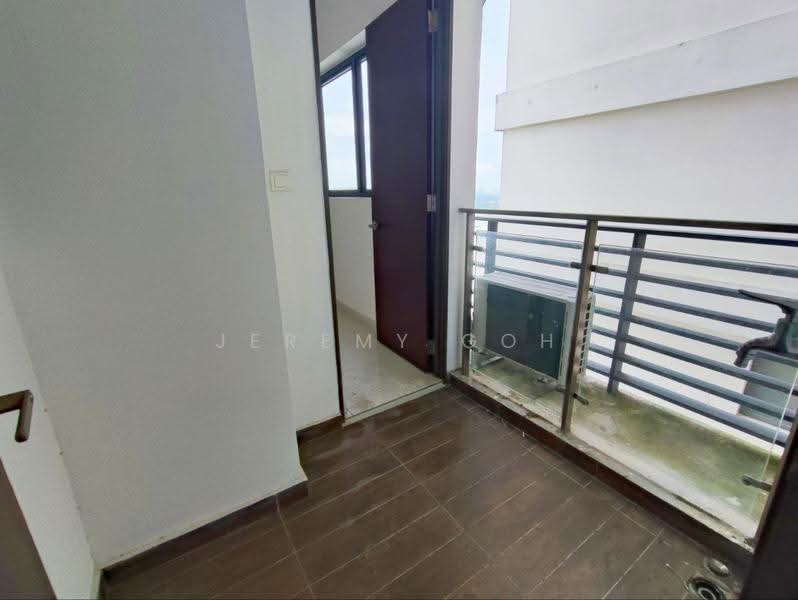 Condominium for Sale at Kings Bay @ Country Garden Danga Bay - Jeremy Goh - Balcony - PropertyGuru.com.my