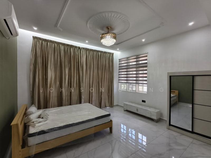 Bungalow House untuk Dijual di Taman Stulang Laut (Johor Bahru) - Johnson Chong - Bedroom - PropertyGuru.com.my