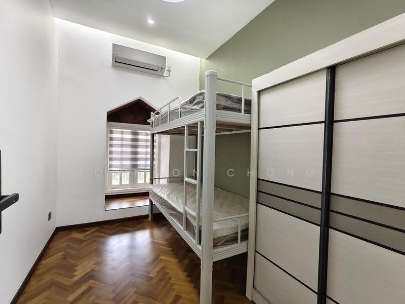 Bungalow House untuk Dijual di Taman Stulang Laut (Johor Bahru) - Johnson Chong - Bedroom - PropertyGuru.com.my