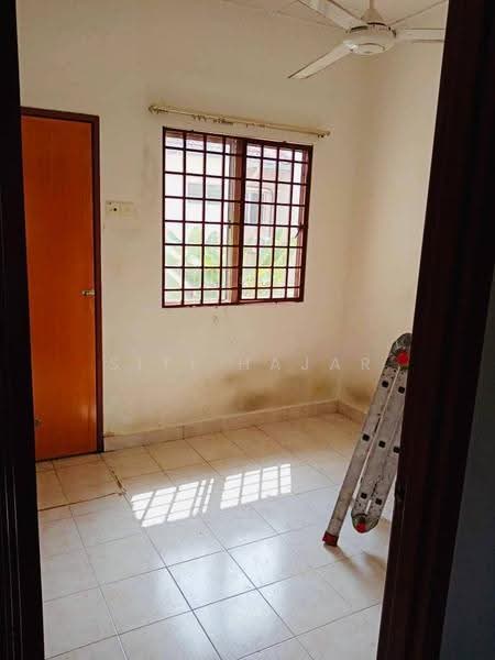 2-storey Terraced House for Sale in U12, Taman Cahaya Alam (Shah Alam) - Siti Hajar - Interior - PropertyGuru.com.my