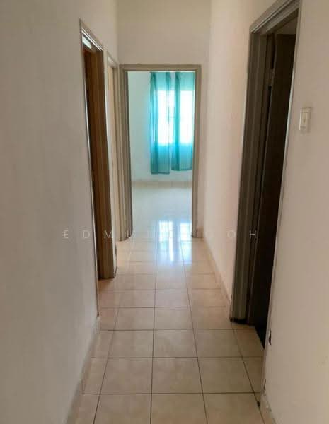 Apartment for Rent at Apartment Sri Ara - Edmund Goh - Corridor - PropertyGuru.com.my