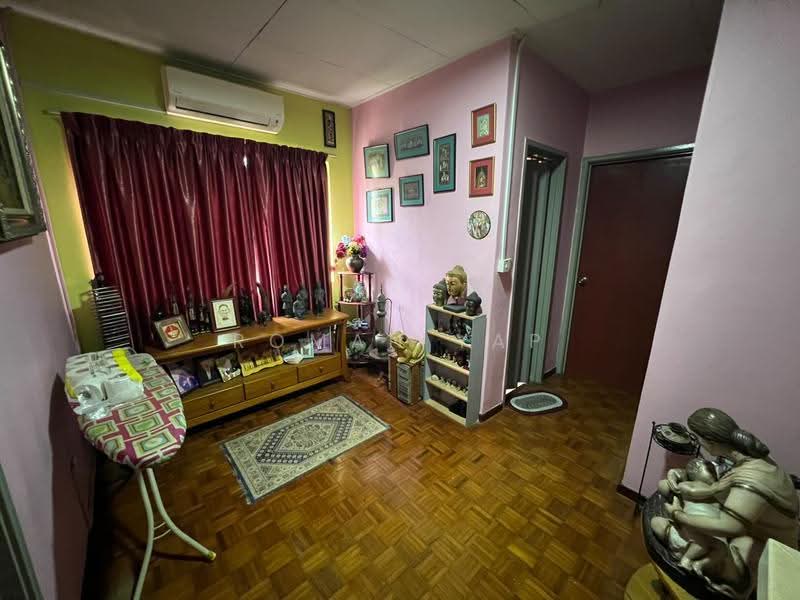 Terraced House for Sale in Bandar Tasik Puteri (Rawang) - Roman Yap - Living Room - PropertyGuru.com.my
