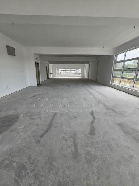 Shop / Office untuk Disewa di Seksyen U16 (Shah Alam) - Zahayati Jamaludin - Interior - PropertyGuru.com.my