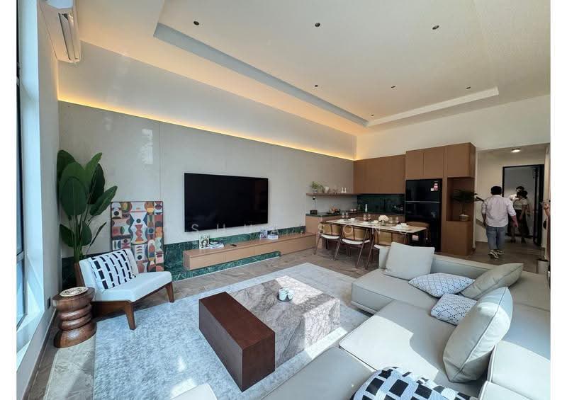 Cluster House for Sale in Forest City (Gelang Patah) - Joshua Song - Living Room - PropertyGuru.com.my