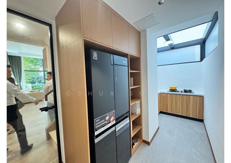 Cluster House for Sale in Forest City (Gelang Patah) - Joshua Song - Kitchen - PropertyGuru.com.my