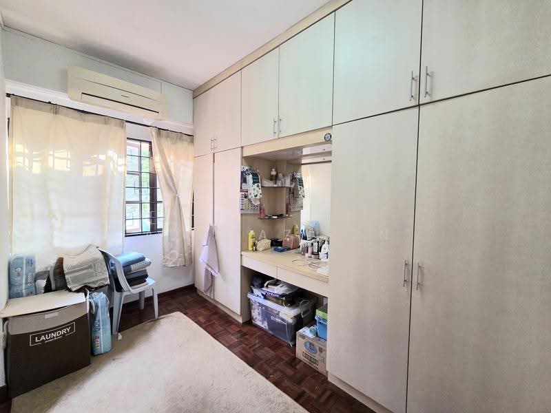 Kondominium untuk Dijual di Bayu Tasik 1 - Afif Azizan - Bedroom - PropertyGuru.com.my