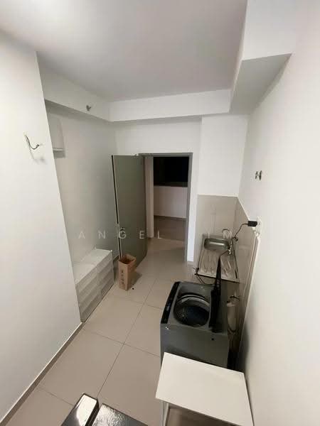 Kediaman Servis untuk Dijual di D'Vervain - Angel Lim - Kitchen - PropertyGuru.com.my