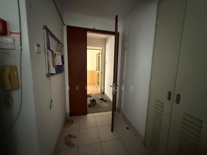 Kondominium untuk Dijual di Cyberia Smart Homes - Bee Yoke - Corridor - PropertyGuru.com.my