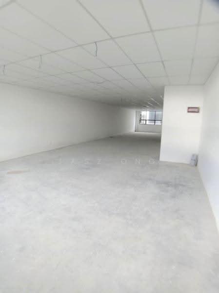 Shop for Rent in Taman Perindustrian Pekan Nenas (Jeram Batu) - Jasz Ong - Interior - PropertyGuru.com.my