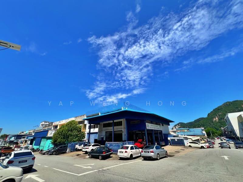 Kedai untuk Dijual di Batu Caves (Selangor) - Yap Weng Hong - Exterior - PropertyGuru.com.my