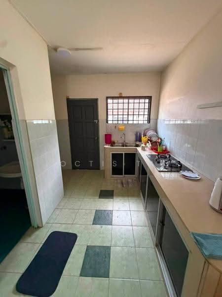 2-storey Terraced House for Rent in Bandar Indahpura (Kulai) - Noctis Tan - Kitchen - PropertyGuru.com.my