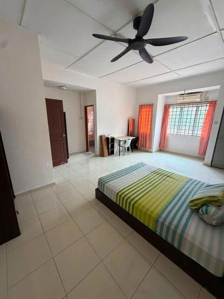 2-storey Terraced House for Rent in Bandar Indahpura (Kulai) - Noctis Tan - Bedroom - PropertyGuru.com.my