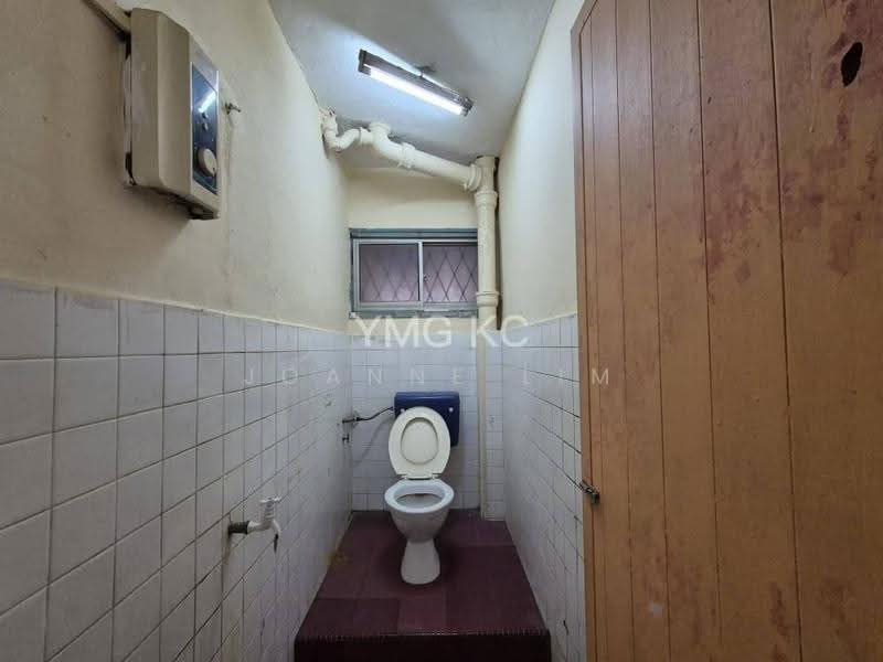 Rumah Teres 2-Tingkat untuk Dijual di Shah Alam (Selangor) - Joanne Lim - Bathroom - PropertyGuru.com.my