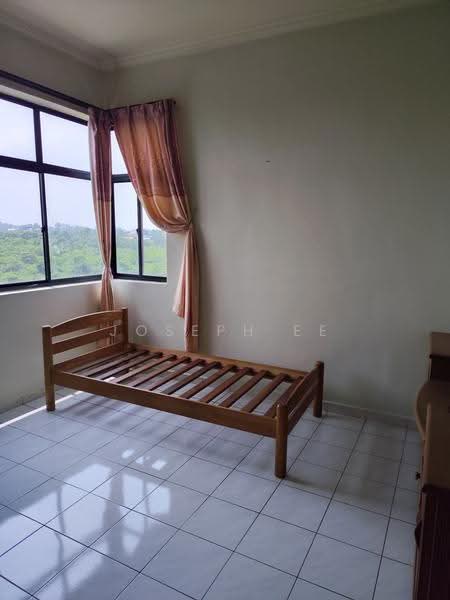 Pangsapuri untuk Disewa di Mewah View Luxurious Apartments - Joseph Ee - Bedroom - PropertyGuru.com.my