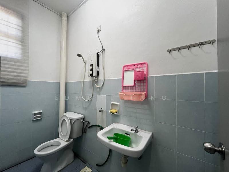 2-storey Terraced House for Sale in Taman Nusa Indah (Iskandar Puteri (Nusajaya)) - Edmond Tang - Bathroom - PropertyGuru.com.my