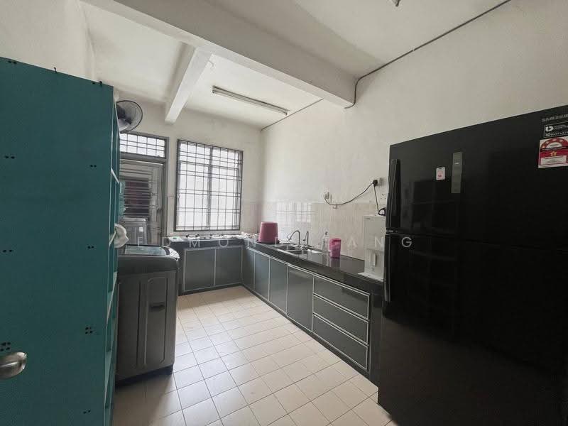 2-storey Terraced House for Sale in Taman Nusa Indah (Iskandar Puteri (Nusajaya)) - Edmond Tang - Kitchen - PropertyGuru.com.my
