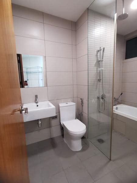 Service Residence for Sale at Setia SKY Residences - Justin Tan - Bathroom - PropertyGuru.com.my