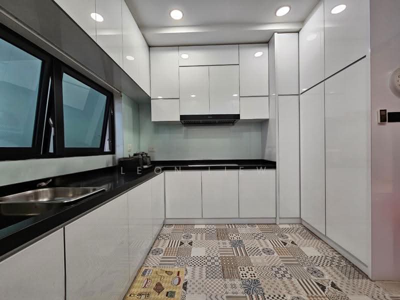 3-storey Terraced House for Rent in Desa Parkcity (Kuala Lumpur) - Leon Liew - Kitchen - PropertyGuru.com.my